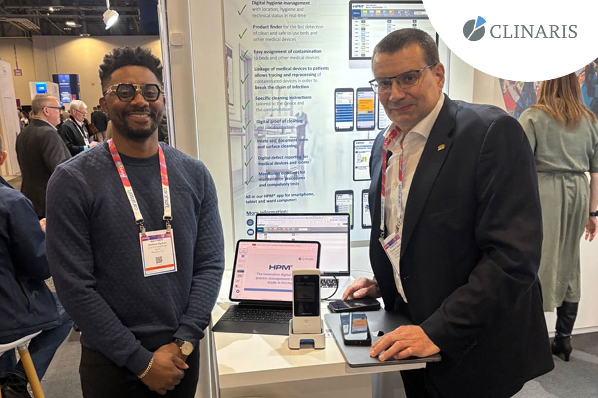 CEO Thorsten Amann trifft Matthew Upshaw am Stand auf der HIMSS.